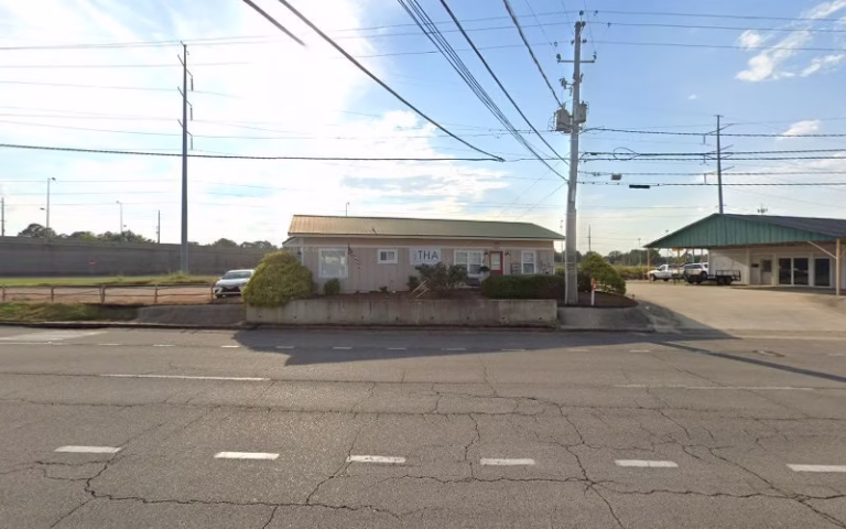 352640 edt tha architecture llc 768x480