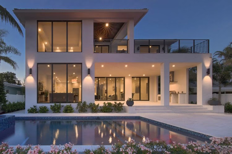 353310 luxe design studios