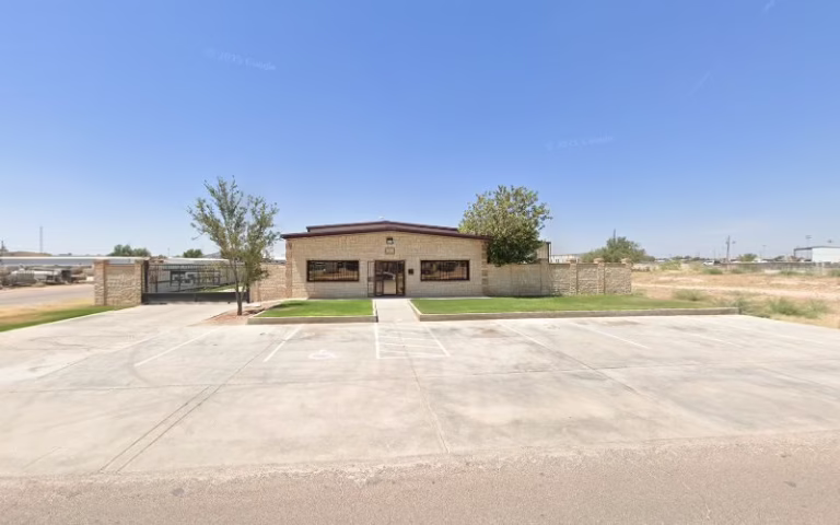 354233 castros plumbing 768x480