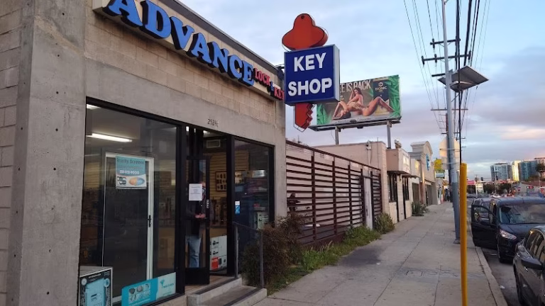 354933 advance lock key 2524 12 lincoln blvd 768x432