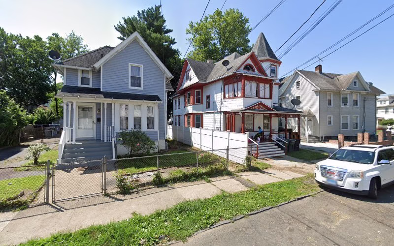 355316 salas cleaning services llc